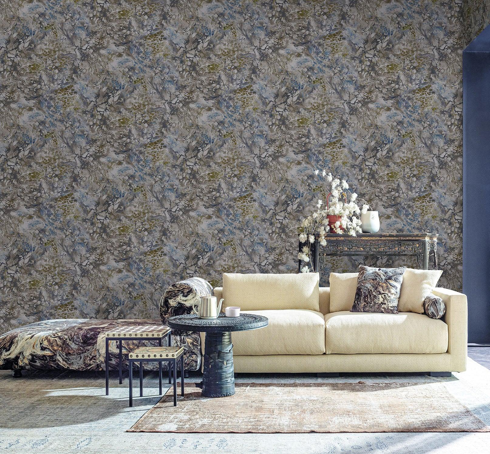 What types of marble wallpaper are available?